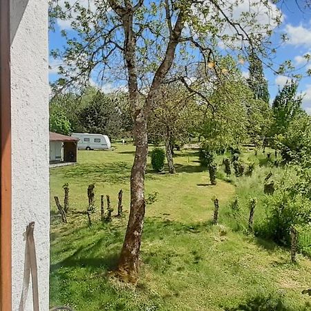 L' Appartement Du Camping Hautoreille Bannes  Luaran gambar