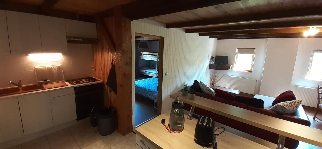 L' Appartement Du Camping Hautoreille Bannes  Luaran gambar