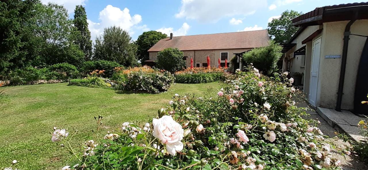 L' Appartement Du Camping Hautoreille Bannes  Luaran gambar